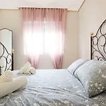 Duque De Hornachuelos, Parking En Pleno Centro Kordoba