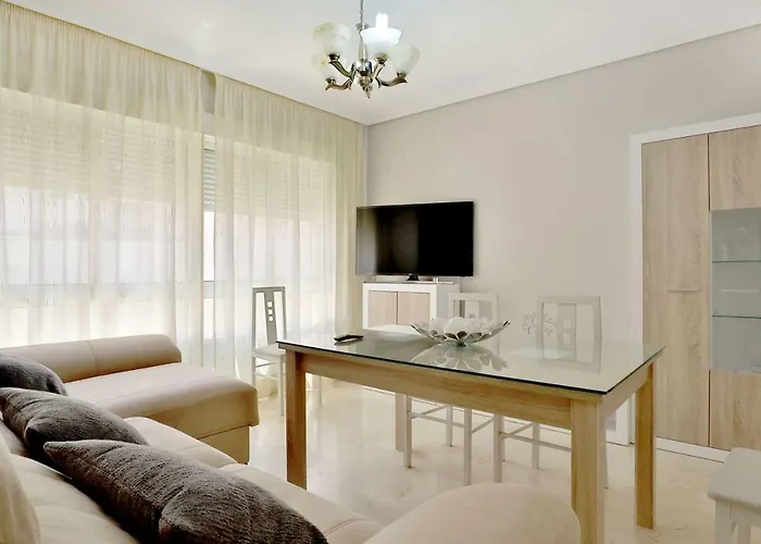 Apartamento Duque De Hornachuelos, Parking En Pleno Centro *