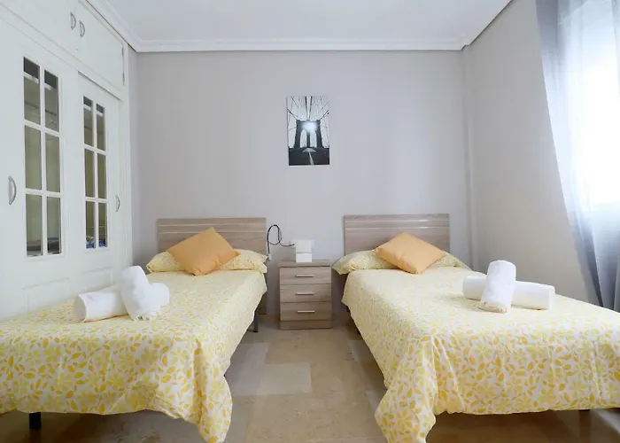 Duque De Hornachuelos, Parking En Pleno Centro Apartment Córdoba